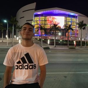 Meet your Posher, Anthony